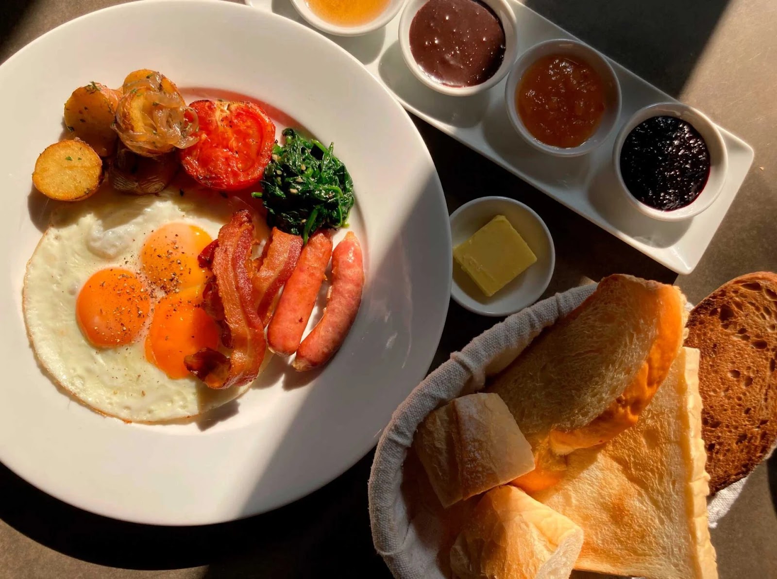 Best 10 Western-style Breakfast Restaurants in Ho Chi Minh City